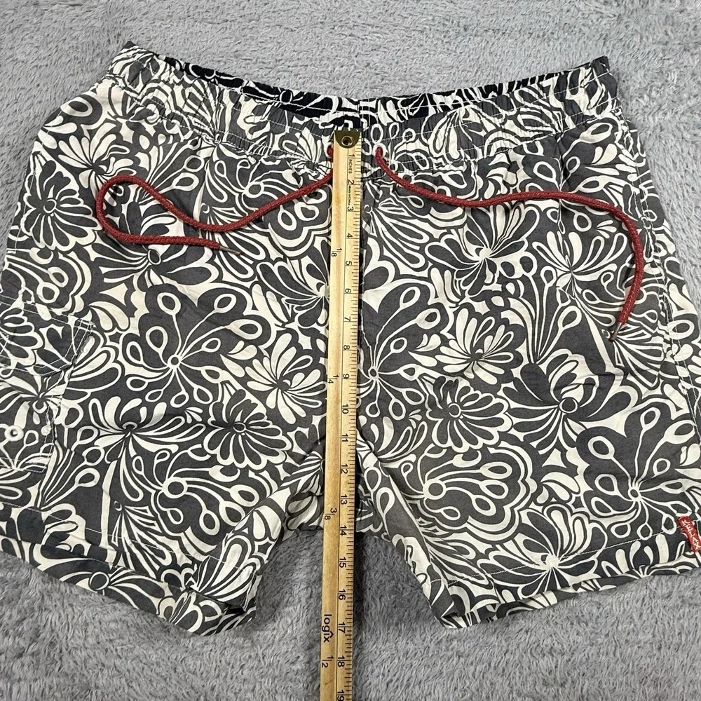 Tommy Bahama Relax Men's Gray Mesh Lined XL Swim Board Beach Shorts Floral‎